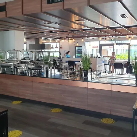 Z Aquaparkiem Belmare 519 *